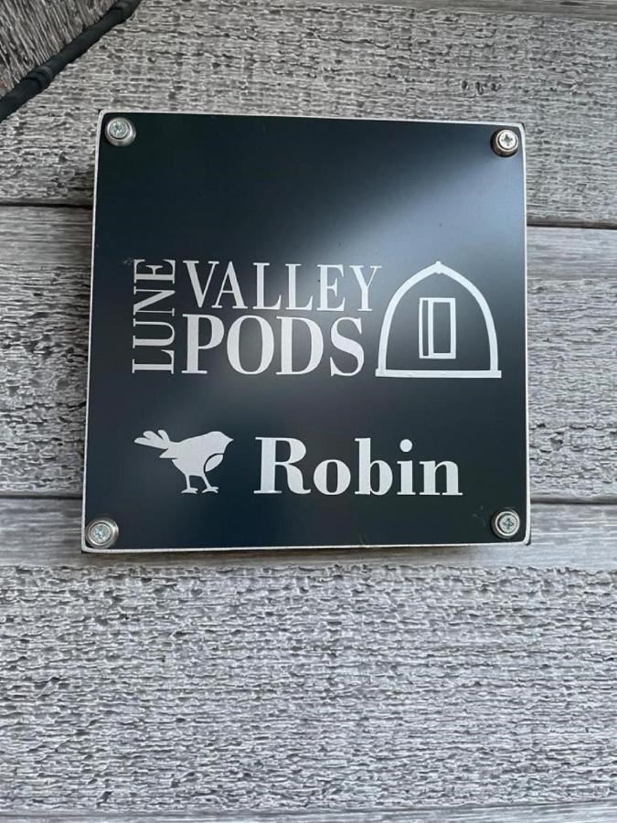 Apartamento Glamping Pods Milngavie Exterior foto
