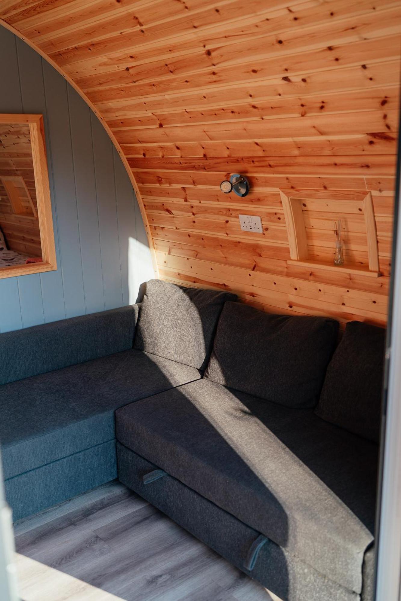 Apartamento Glamping Pods Milngavie Exterior foto